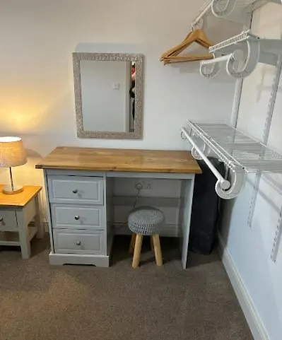 דירה Unique, Large 2 Bedroom Flat