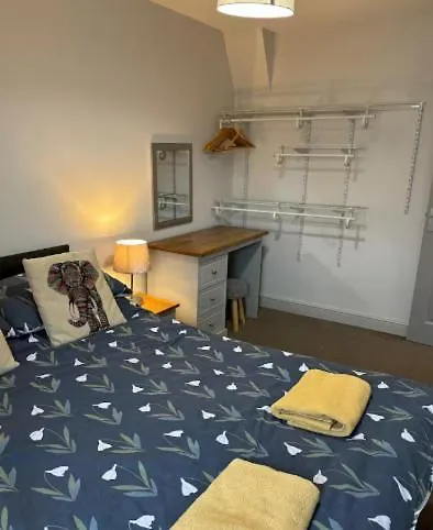 アパート Unique, Large 2 Bedroom Flat *